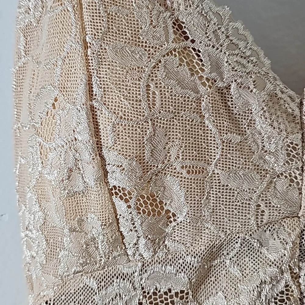 Padded Rose‎ shapewear,  lace 44D. XL. nude color.  NEW WITH TAGS